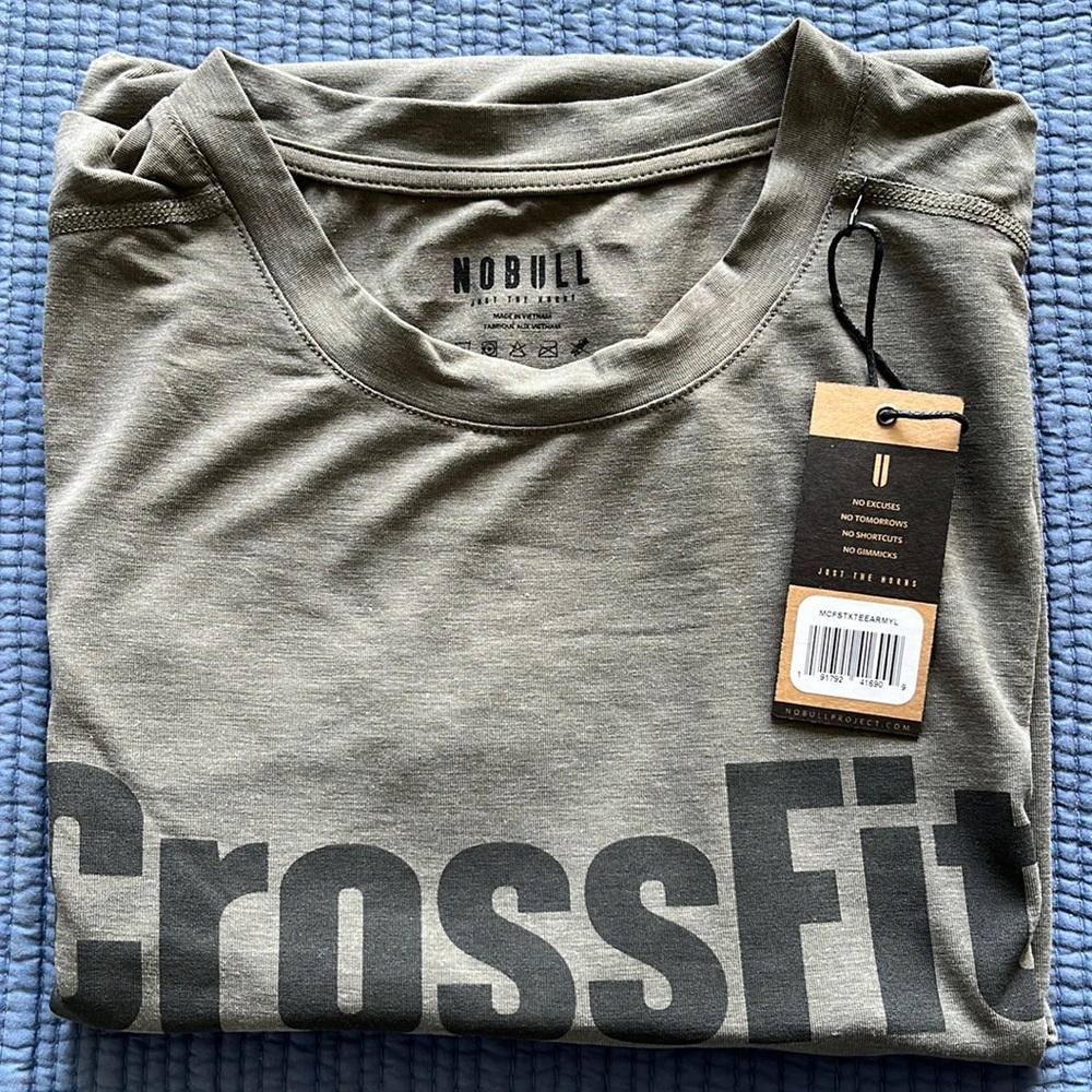 CrossFit NoBull Mens Tee in Army Green - Large new with tags